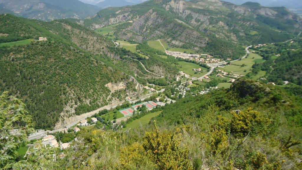 Camping Du Bourg Digne-les-Bains Exteriör bild